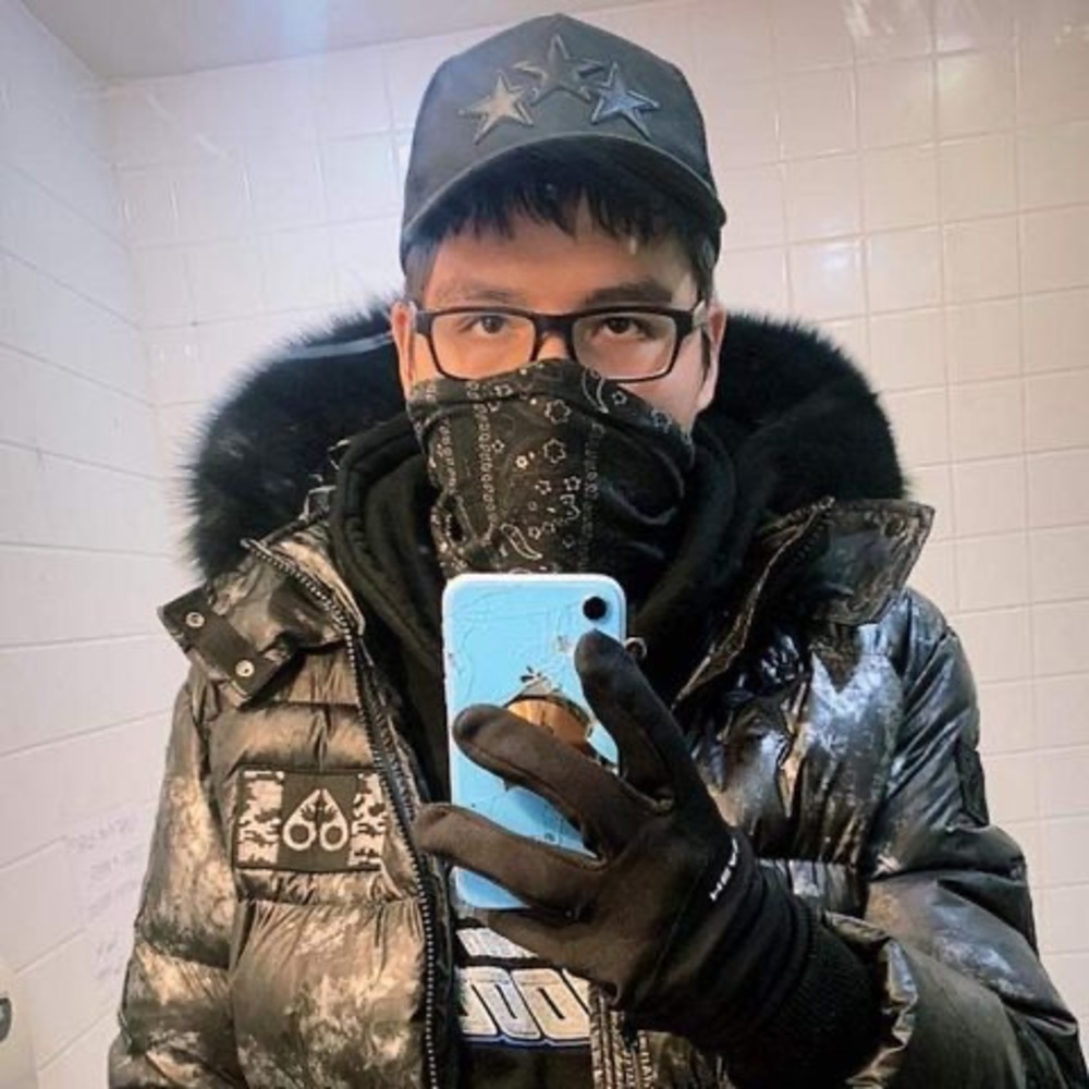 Meet your Posher, Darcy